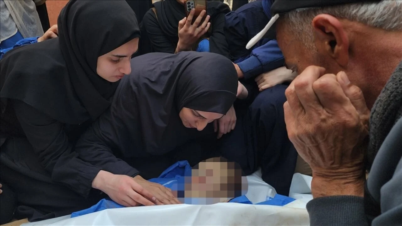 700 iğneyle gelen can, İsrail'in attığı bombayla kaybedildi!
