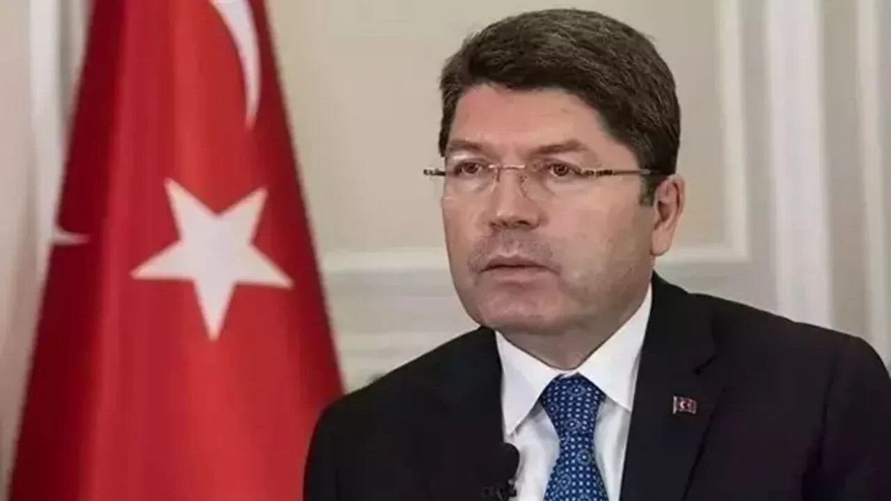 Ankara'da tansiyon yükseliyor: DEM Parti ile Adalet Bakanlığı buluşması
