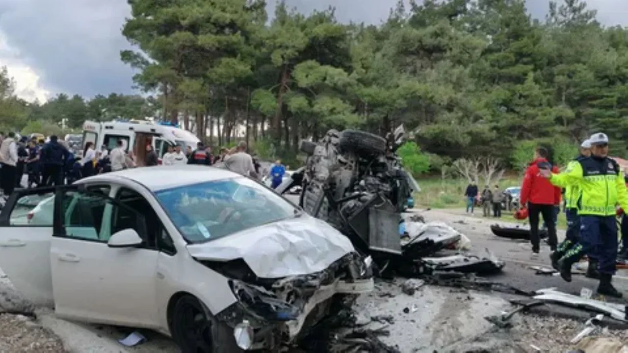 Bayram tatilinde meydana gelen trafik kazalarında 5 günde 47 kişi hayatını kaybetti
