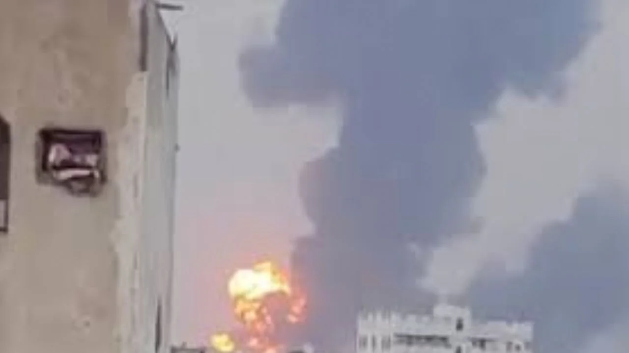 Husiler, Filistin halkına destek için Tel Aviv'i vurdu