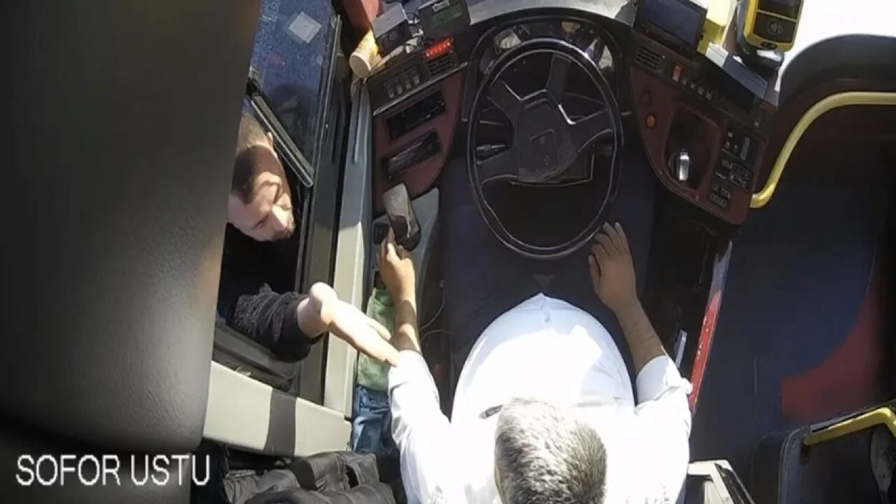 İETT otobüsüne trafikte saldırı