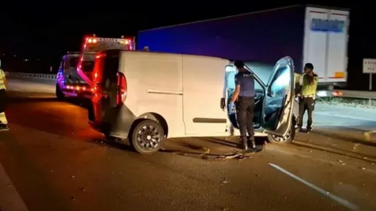 İstanbul-İzmir Otoyolu'nda feci kaza