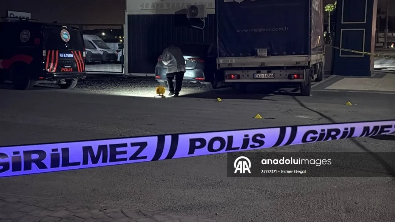 Kocaeli'de şiddetli silahlı çatışma