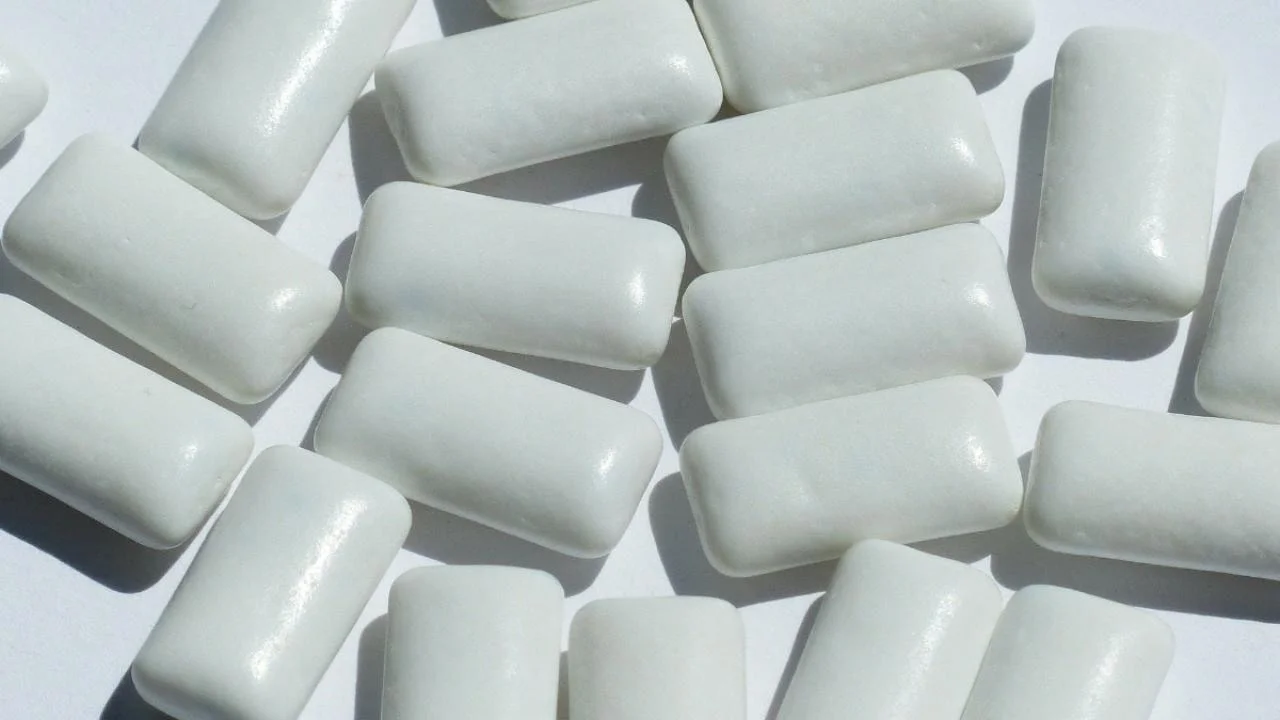 Sakız çiğnemeyi seviyor musunuz? Plastik çiğniyor olabilirsiniz