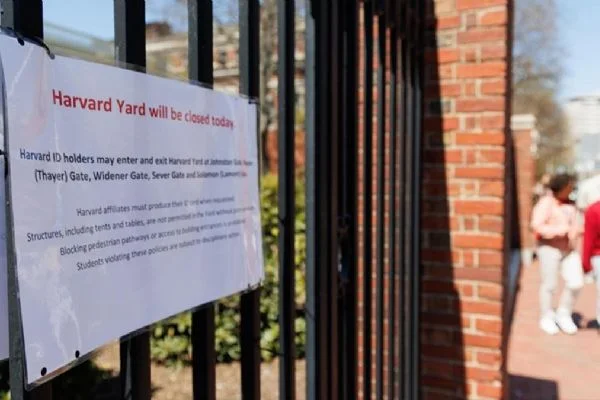 Trump'tan Harvard'a yeni tehdit: Kayıt yetkini kaybedersin
