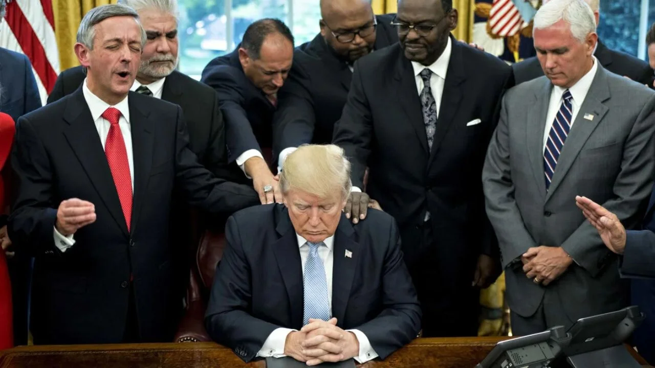 Trump'tan tehdit: 'Kimsenin bilmediği silahlarımız var'