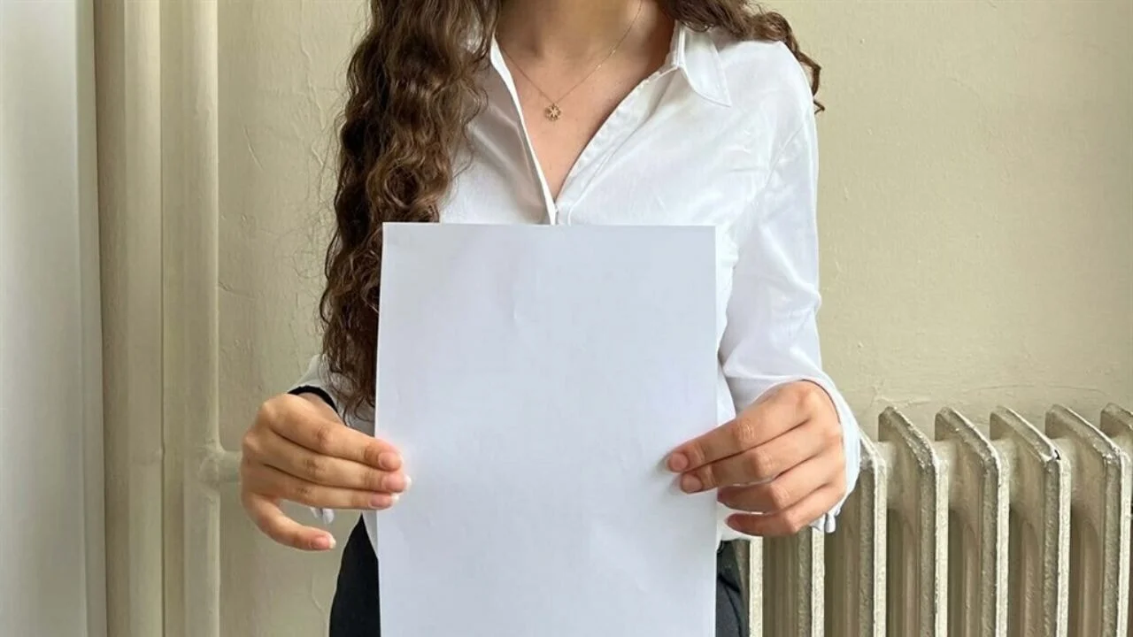 A4 kağıdıyla zayıflık yarışı tehlikesi: Uzmanlardan uyarı
