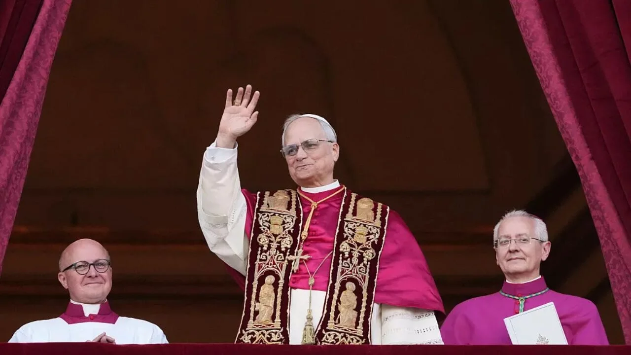 ANALİZ: İlk Amerikalı Papa 14. Leo göreve başladı Katolik Kilisesi'nde yeni dönem başlıyor