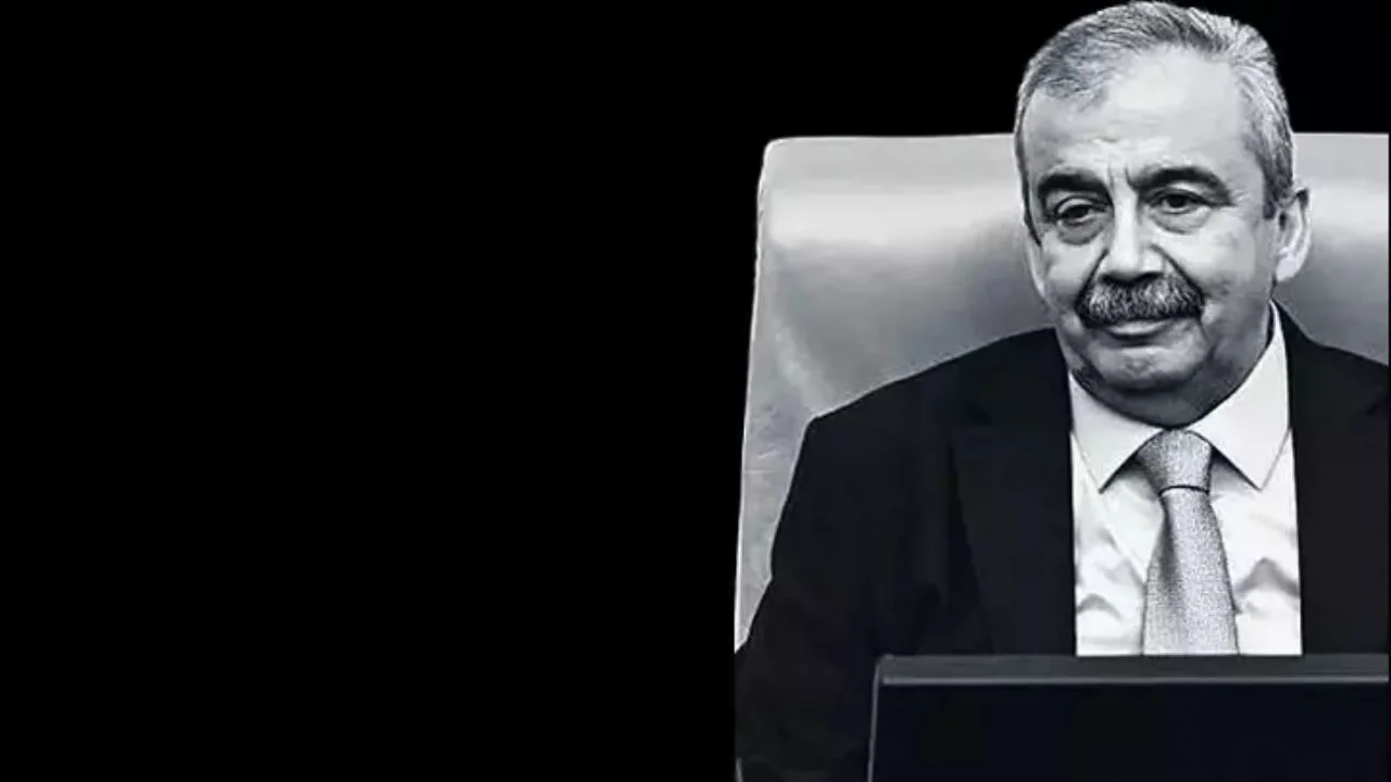 Barış için direnen yürek sustu! Sırrı Süreyya Önder öldü
