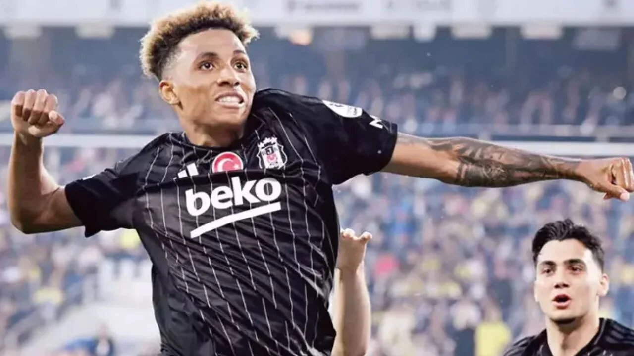 Beşiktaş derbide Fenerbahçe'yi yıktı! Fenerbahçe'nin şampiyonluk umutları mucizelere kaldı