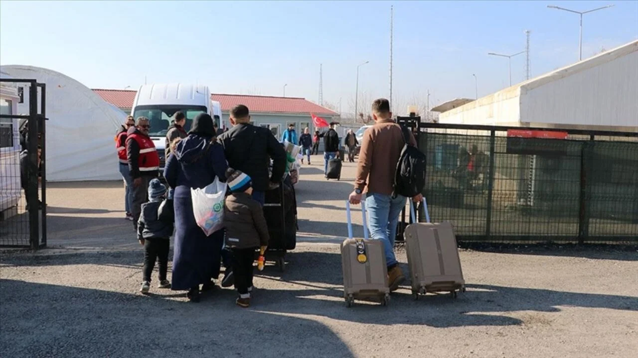 BM'den ülkesine dönen Suriyelilerle ilgili açıklama