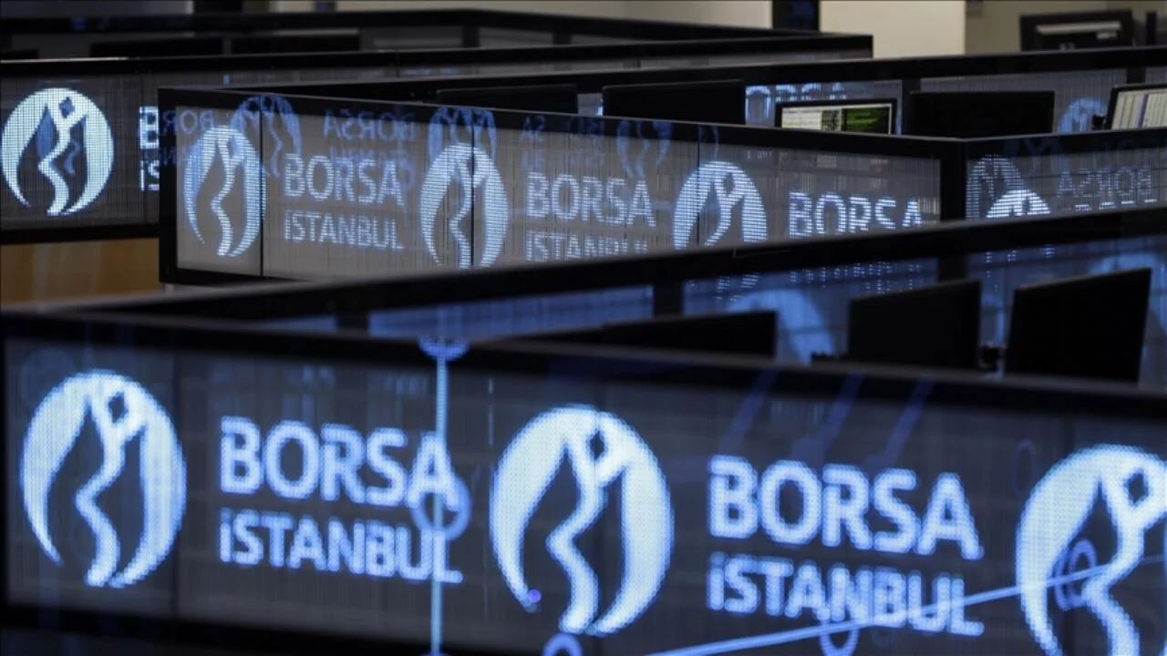 Borsa günü yükselişle açtı: Bankacılık ve spor hisseleri önde