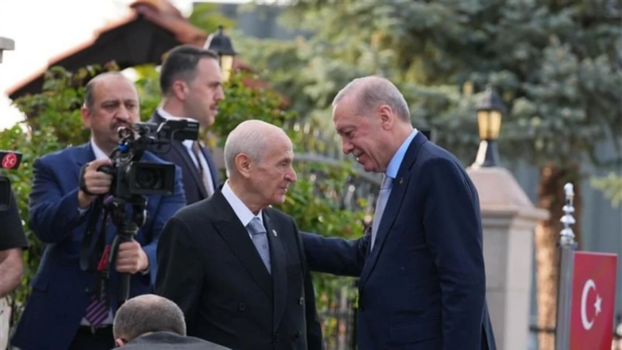 Cumhurbaşkanı Erdoğan ve Bahçeli'nin görüşmesi sona erdi
