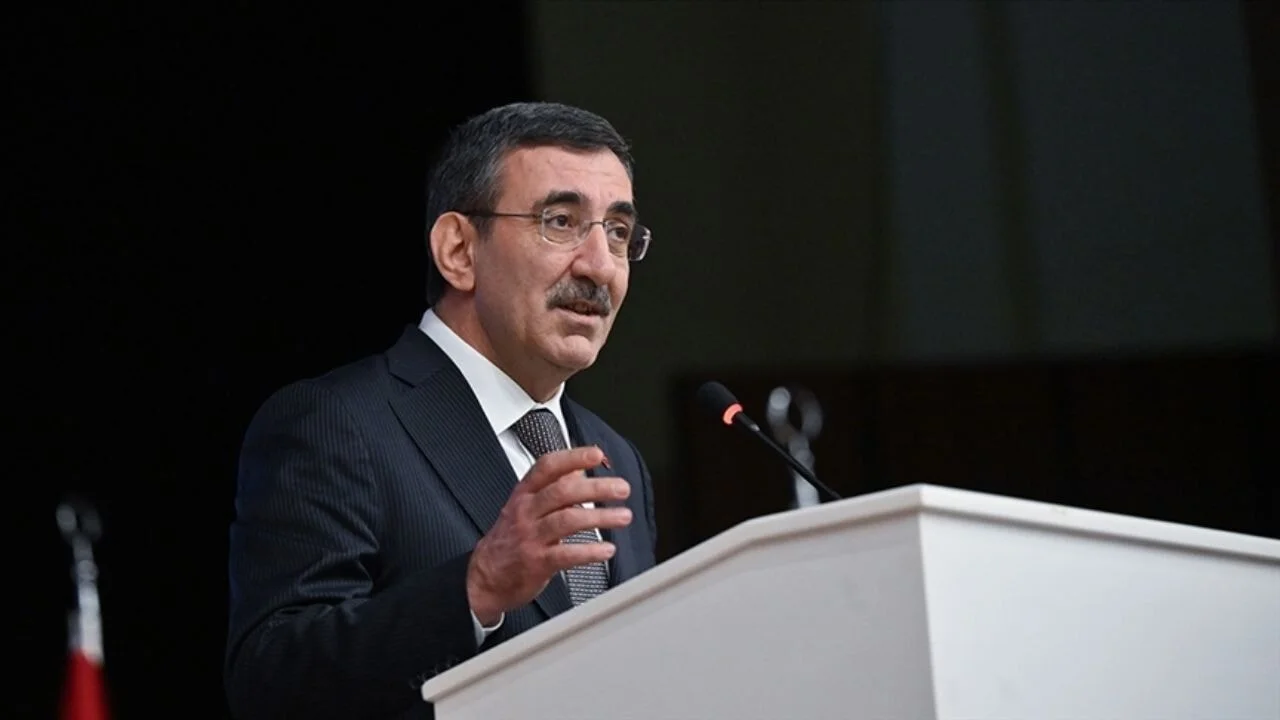 Cumhurbaşkanı Yardımcısı Cevdet Yılmaz'dan sanayi ve ihracat hamlesi