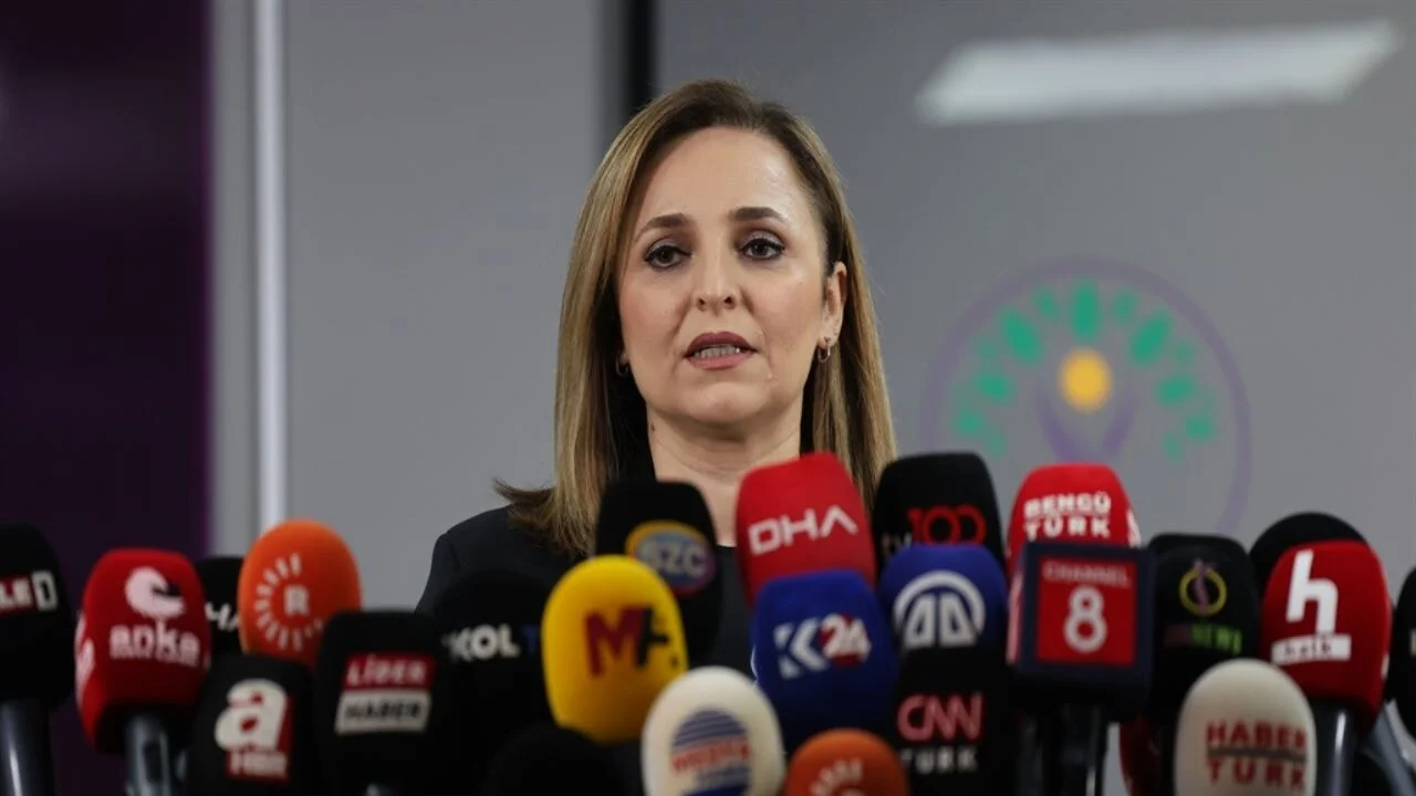 DEM Parti'den PKK (fesih ve silah bırakma) açıklaması