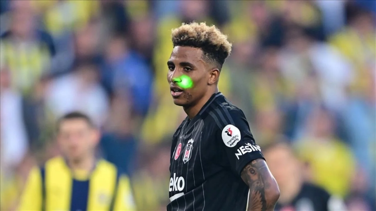 Derbi maçta futbolcuya lazer tutan taraftara ceza: İfadesi ortaya çıktı