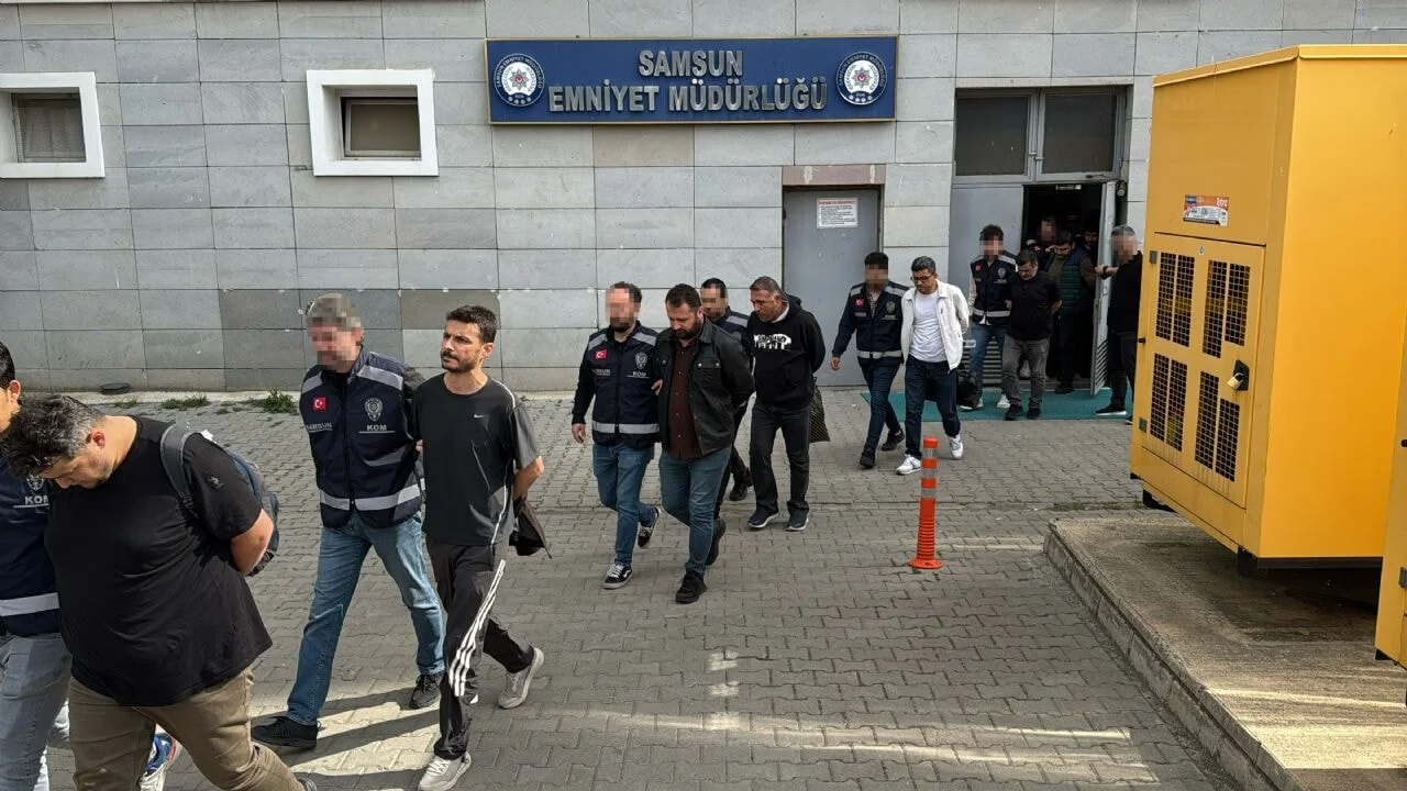 FETÖ'nün döner zinciri ağı çökertildi: 14 zanlı daha adliyede!