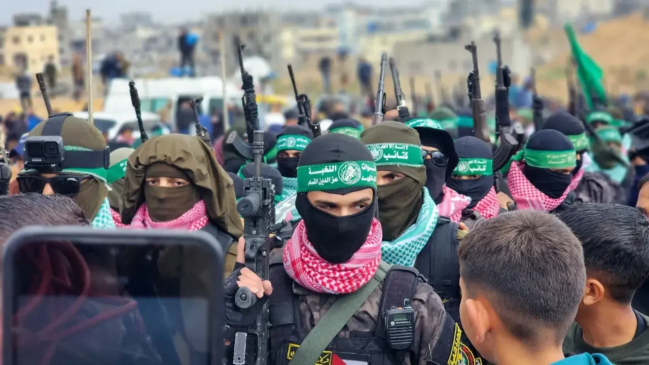 Husilerin İsrail'e füze saldırısı: Tel Aviv'de kriz tırmanıyor