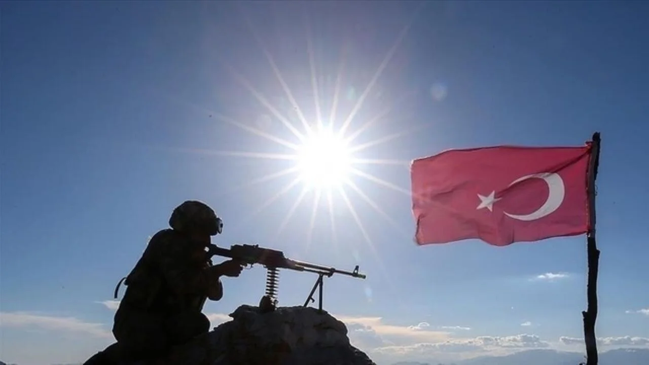 Irak'ın kuzeyinde hain tuzak! 1 askerimiz şehit düştü