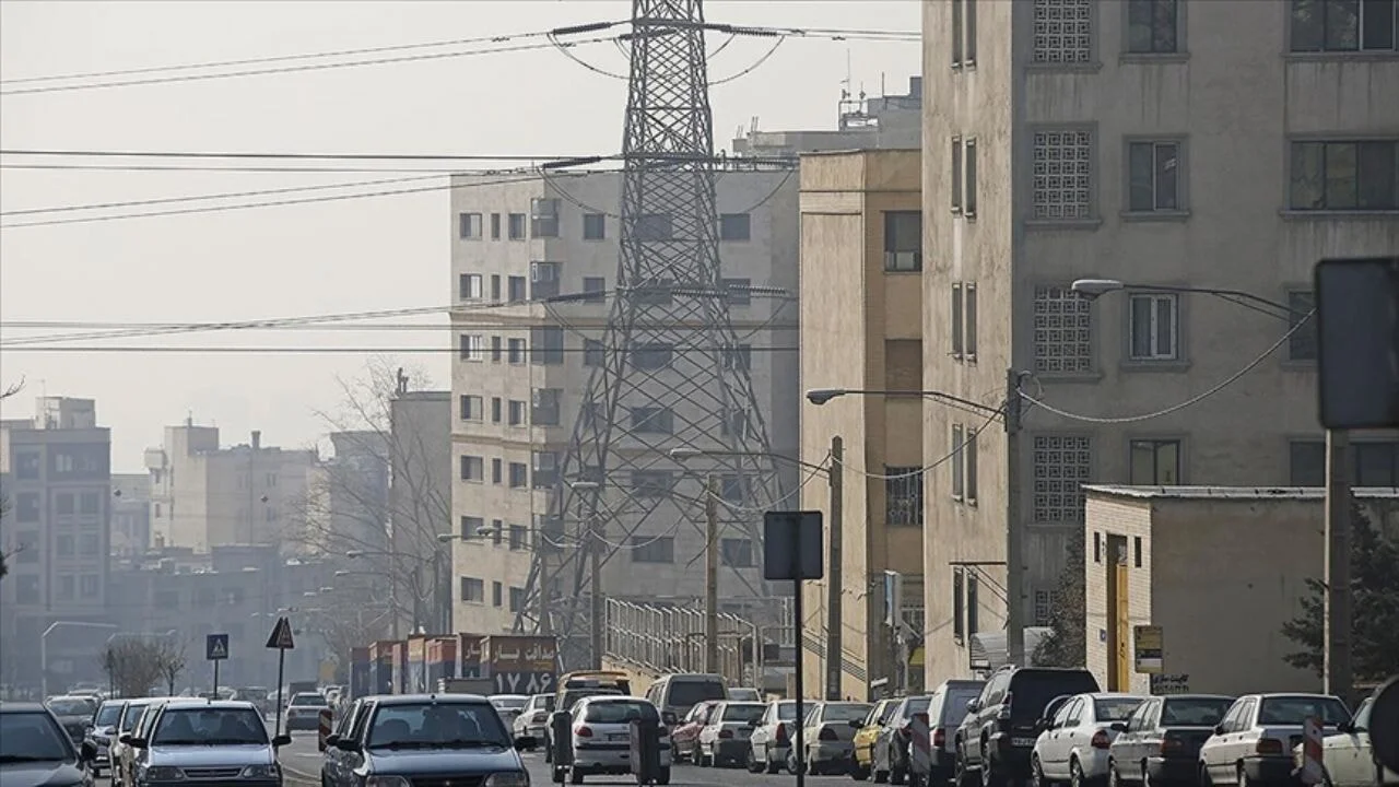 İran'da enerji krizi: Her yer kapalı olacak