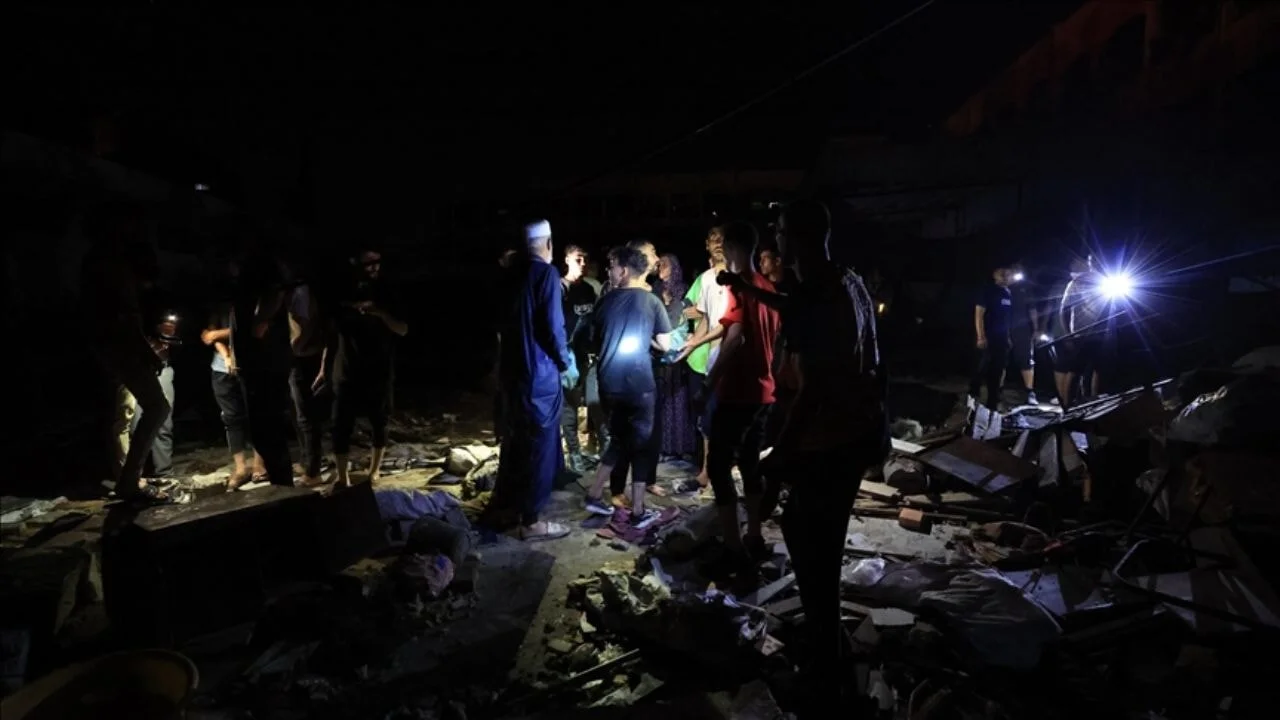 İsrail'in Gazze'de kadın ve çocuk katliamı: 25 şehit