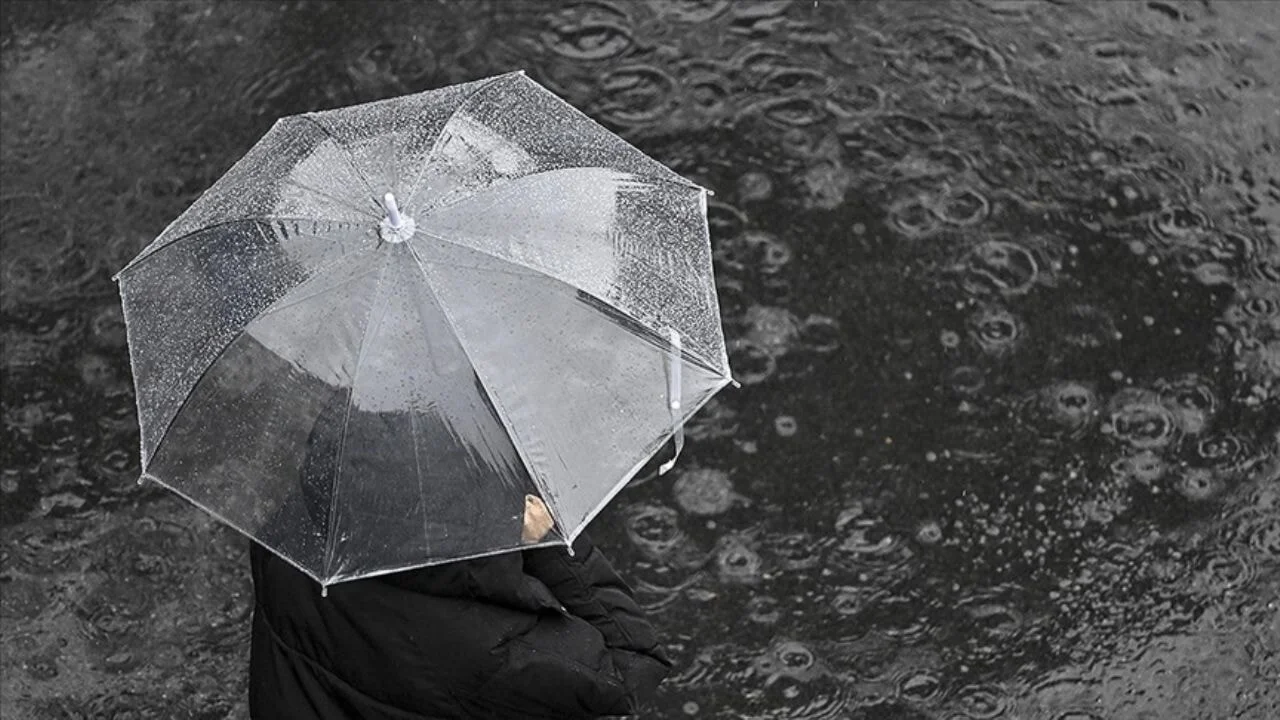 Kuvvetli yağış geliyor! 11 il için sarı meteorolojik uyarı verildi: Sel ve yıldırıma dikkat!