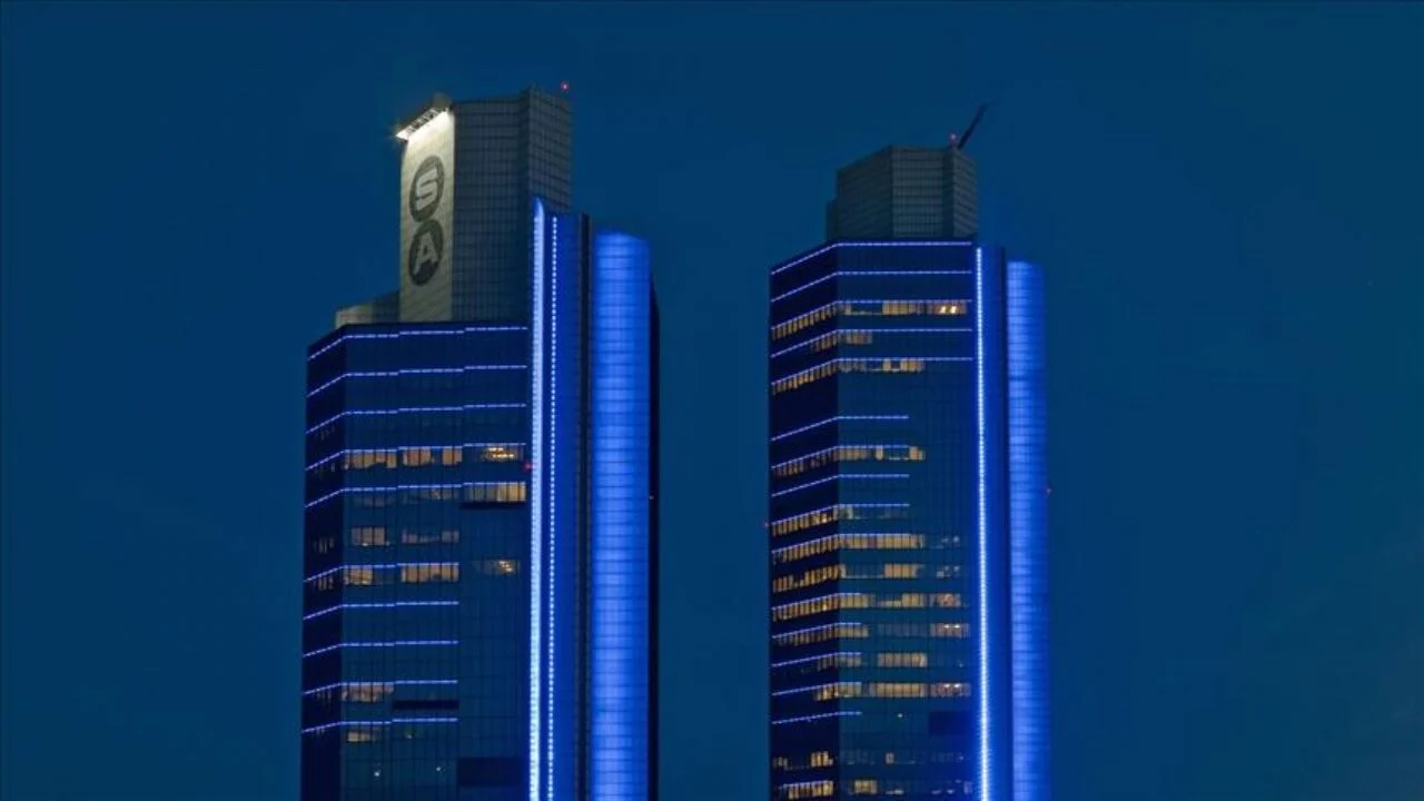 Sabancı Holding'de büyük zarar: 1 dolara şirketi devretti