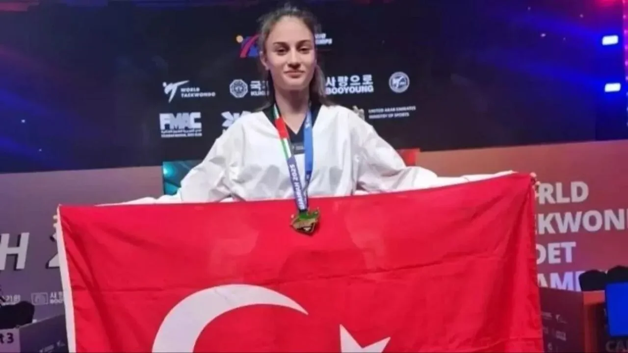 Sena Yılmaz dünya şampiyonu oldu!