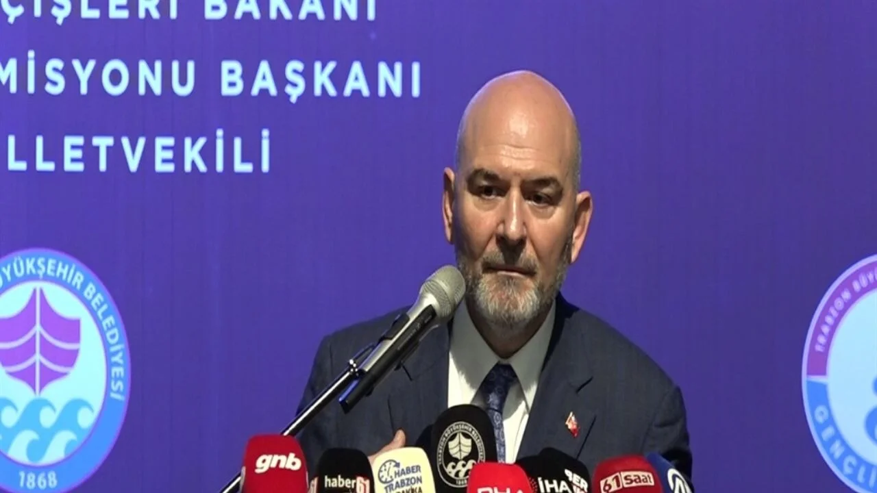 Süleyman Soylu: Yolunuzdaki bütün taşları temizlemeye çalışıyoruz