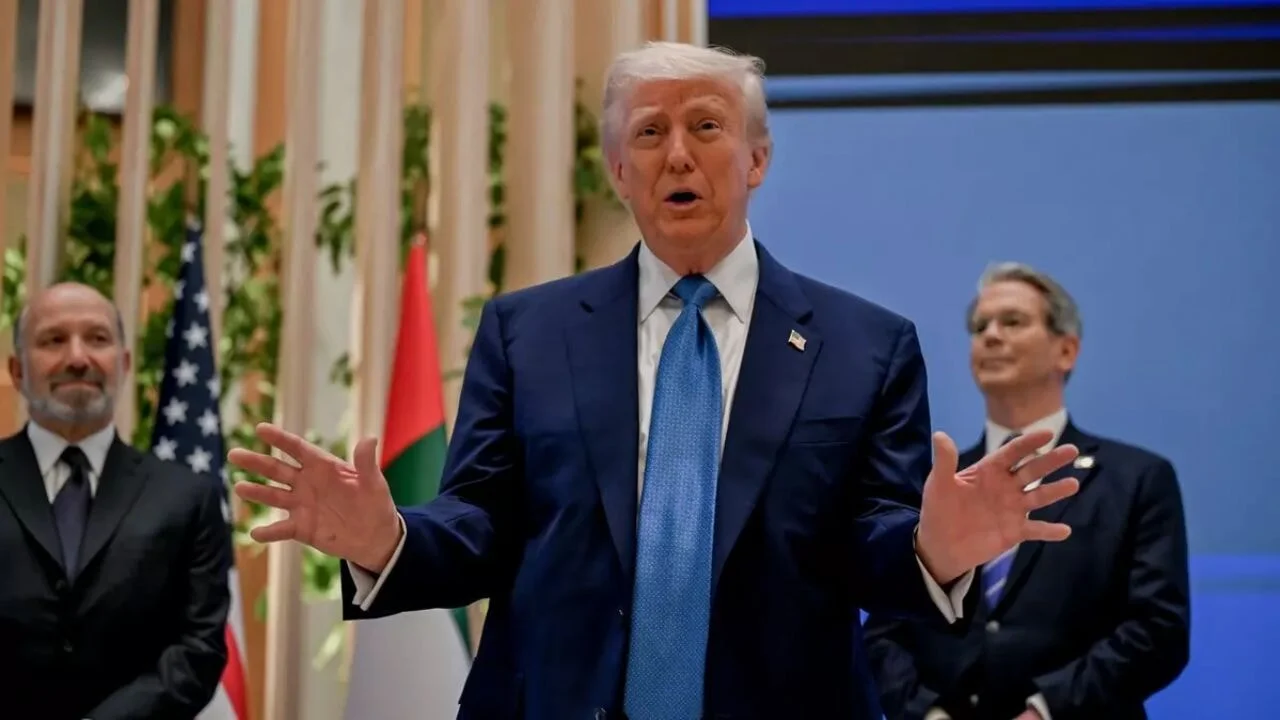 Trump'tan Gazze çıkışı: 'Filistinlilere de yardım etmeliyiz'