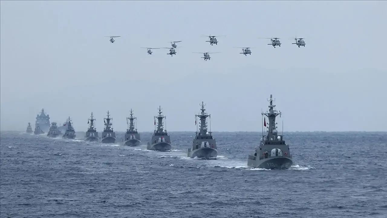 Türkiye'nin tüm denizlerinde icra edilen DENİZKURDU-II/2025 tatbikatı devam ediyor