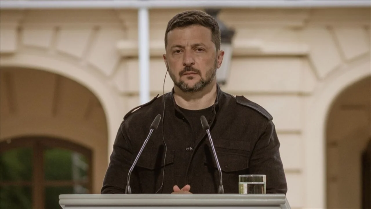Zelenskiy meydan okudu: 'Perşembe günü Türkiye'de Putin'i bekliyorum!'