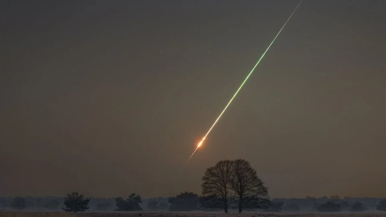 162 asteroid Dünya ile Ay arasından geçti