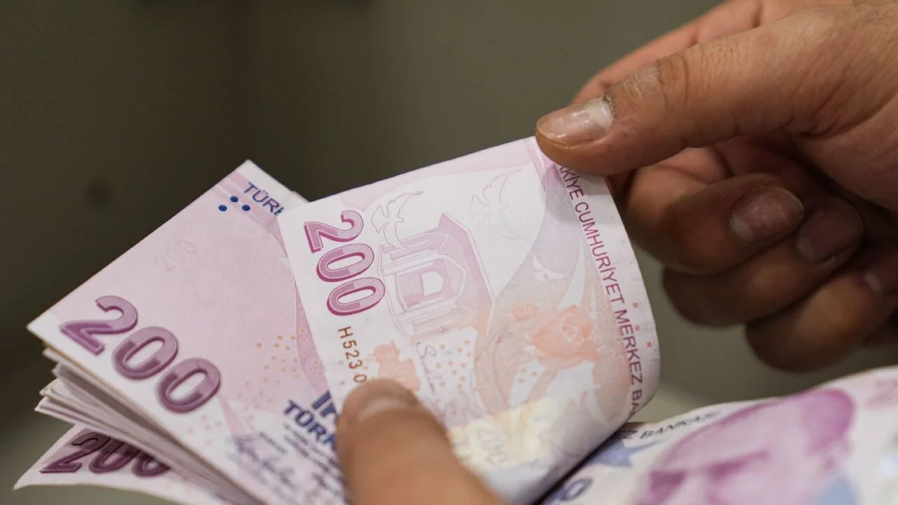 600 bin kamu işçisine ikinci zam teklifi