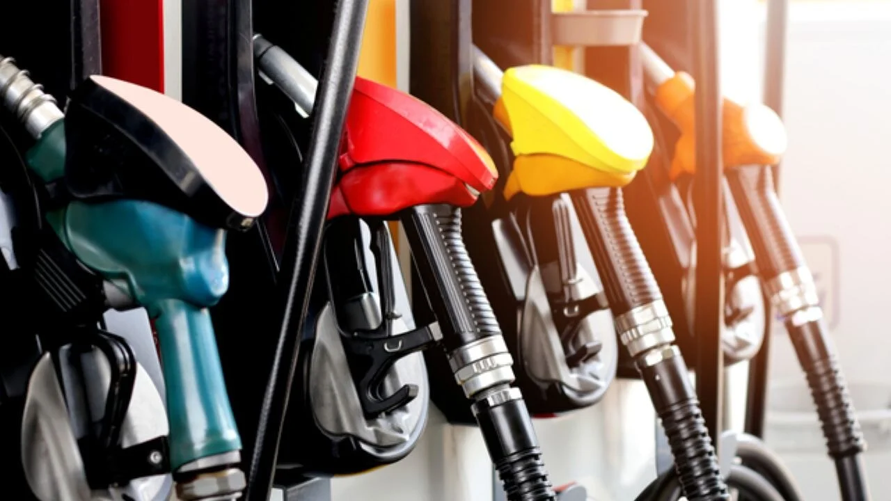 Benzine ve motorine gece yarısı büyük zam geldi! 19 Haziran akaryakıt fiyatları
