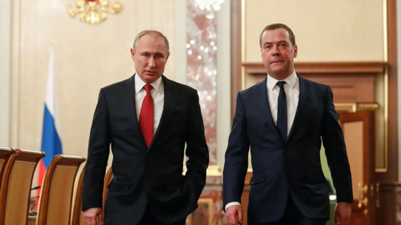 Dmitriy Medvedev'ten İsrail'e sert uyarı: 'Nükleer programından vazgeç'