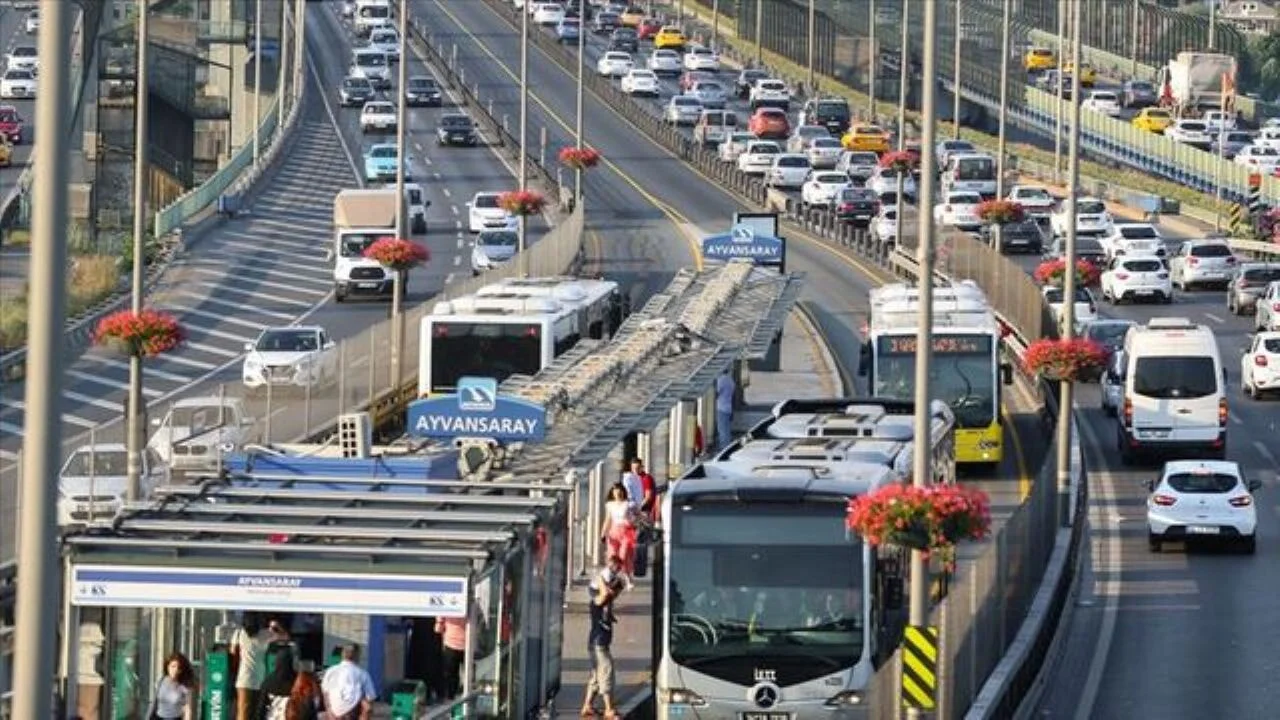 İstanbul, Ankara, İzmir'de toplu taşıma bayram boyunca ücretsiz mi olacak?