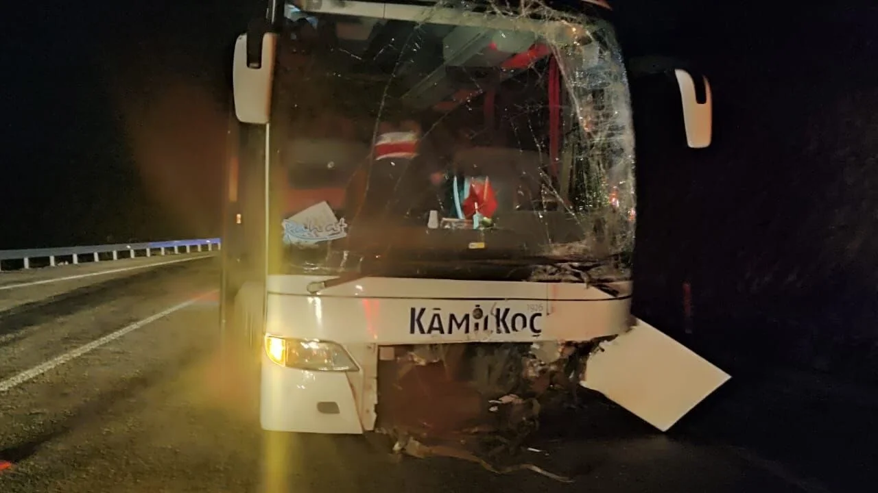 Konya'da korkunç otobüs kazası!