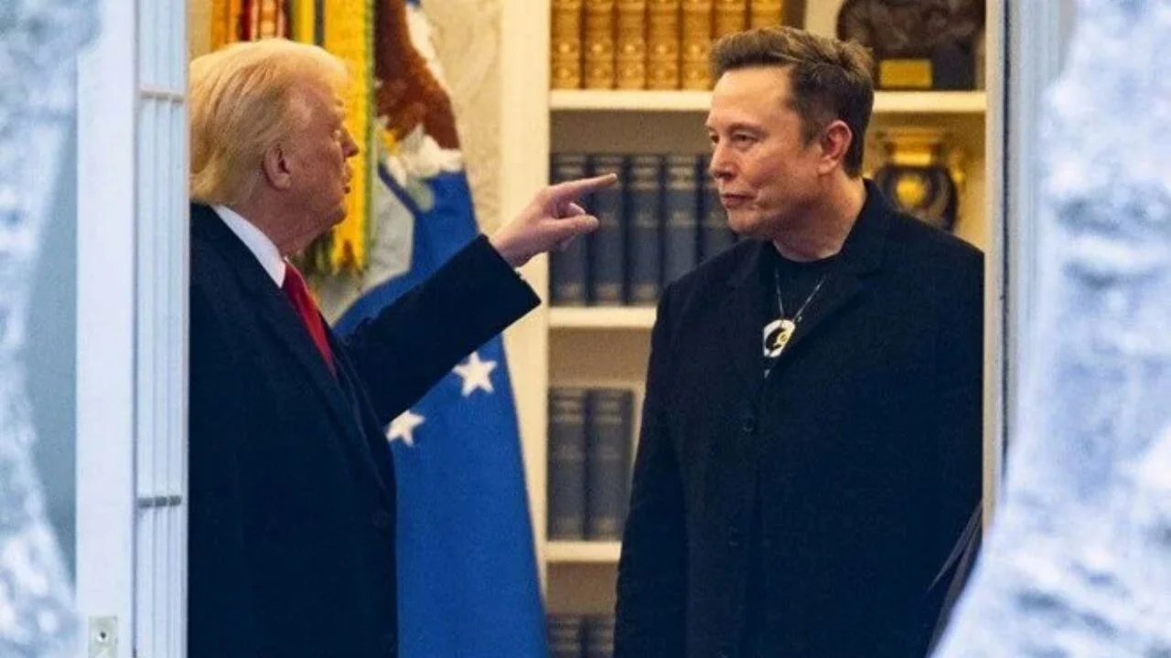 Musk, Trump'a rest çekti! NASA'ya şok tehdit...