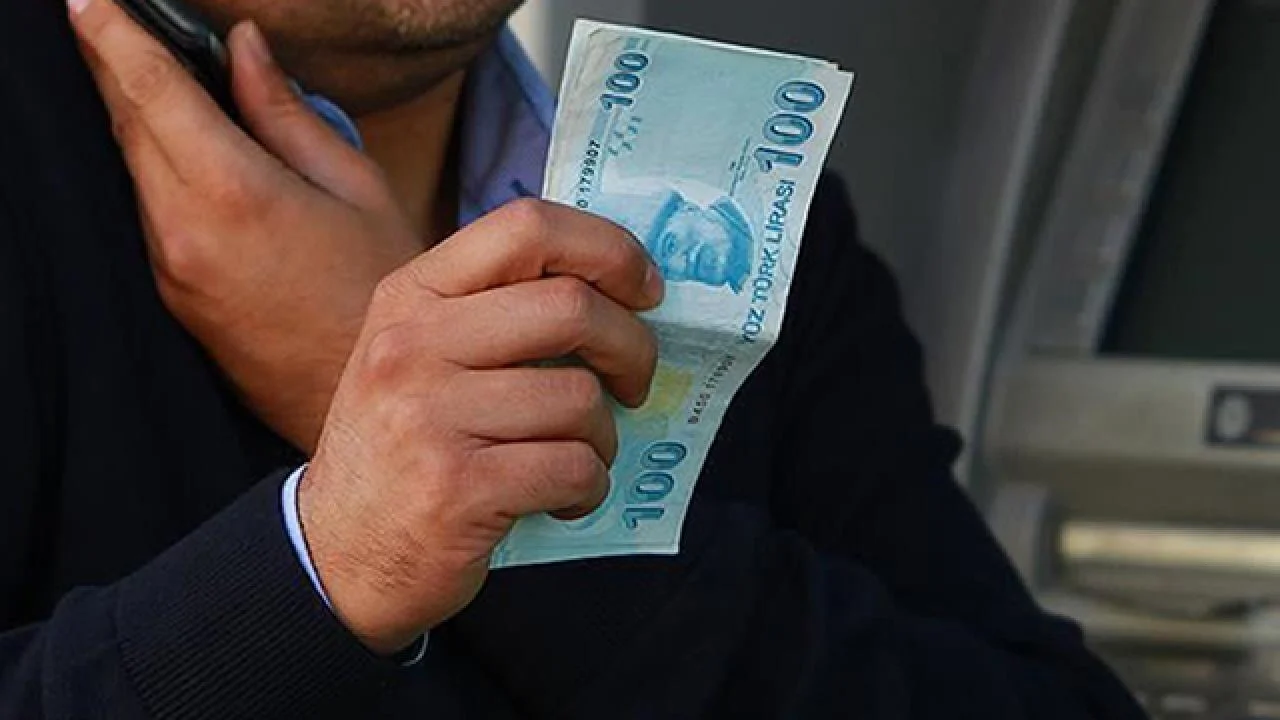 Yaşlılara dolandırıcı tuzağına karşı çözümler devreye alınıyor