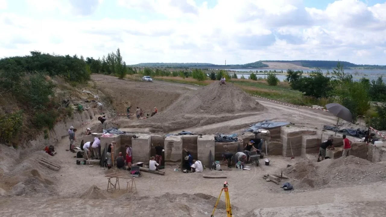 125 bin yıllık 'yağ fabrikası' bulundu
