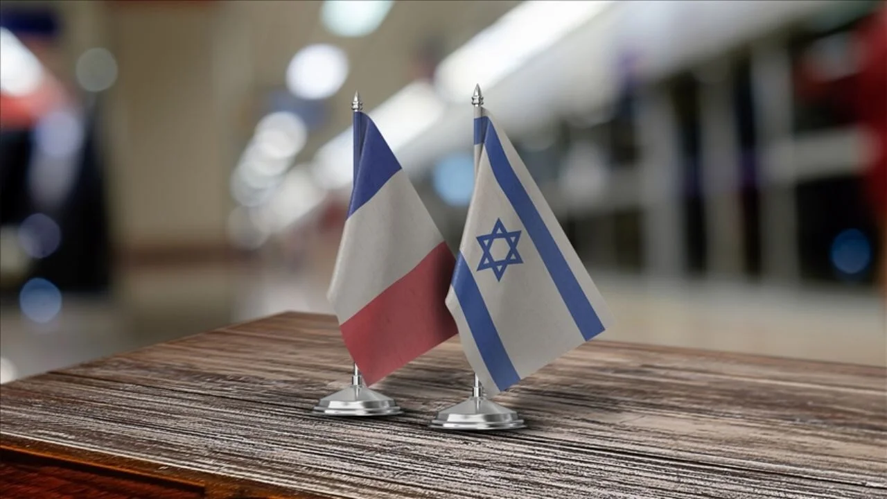 İsrail'den Fransa'ya tehdit: Paris'te sonuçlarını görürsünüz