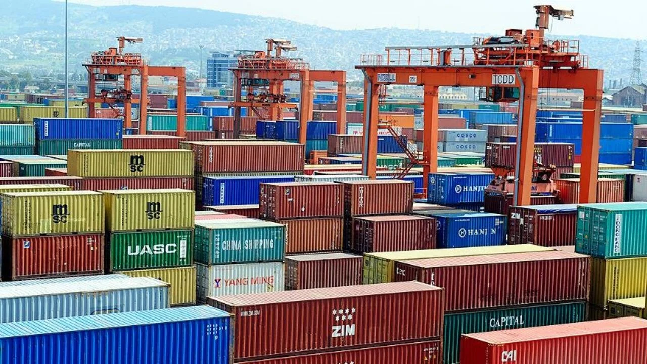 ABD, iki ülkeye yüzde 25 tarife uygulayacak