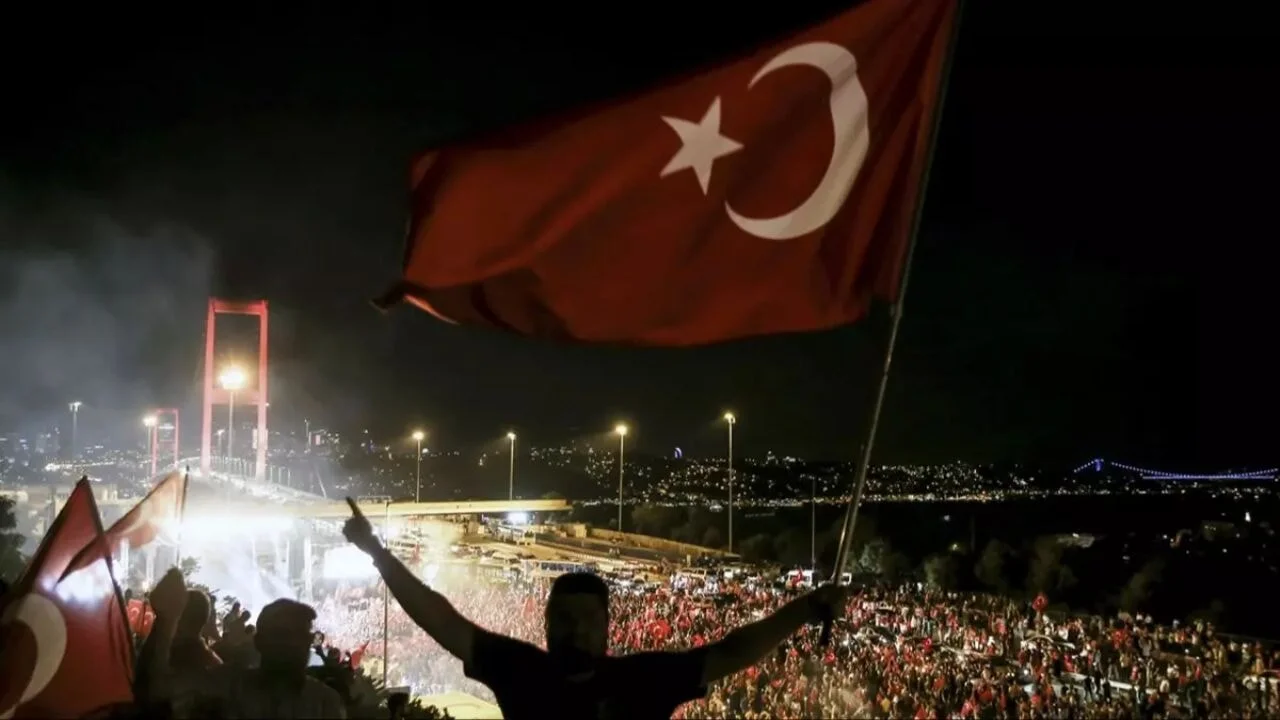 AK Parti Genel Sekreteri: Bu millet devleti çapulculara bırakmadı