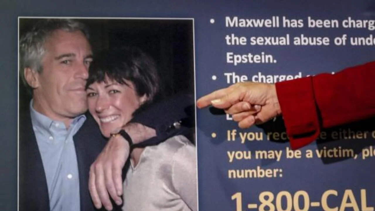 'Asla ölmeyen adam': Epstein davasına bakan savcı görevden alındı