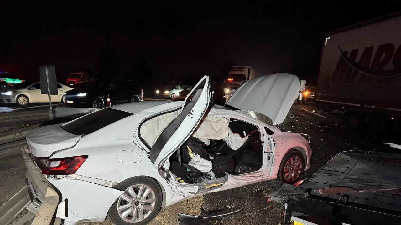 Adana'da trafik kazası: TAG Otoyolu'nda dört araç birbirine girdi