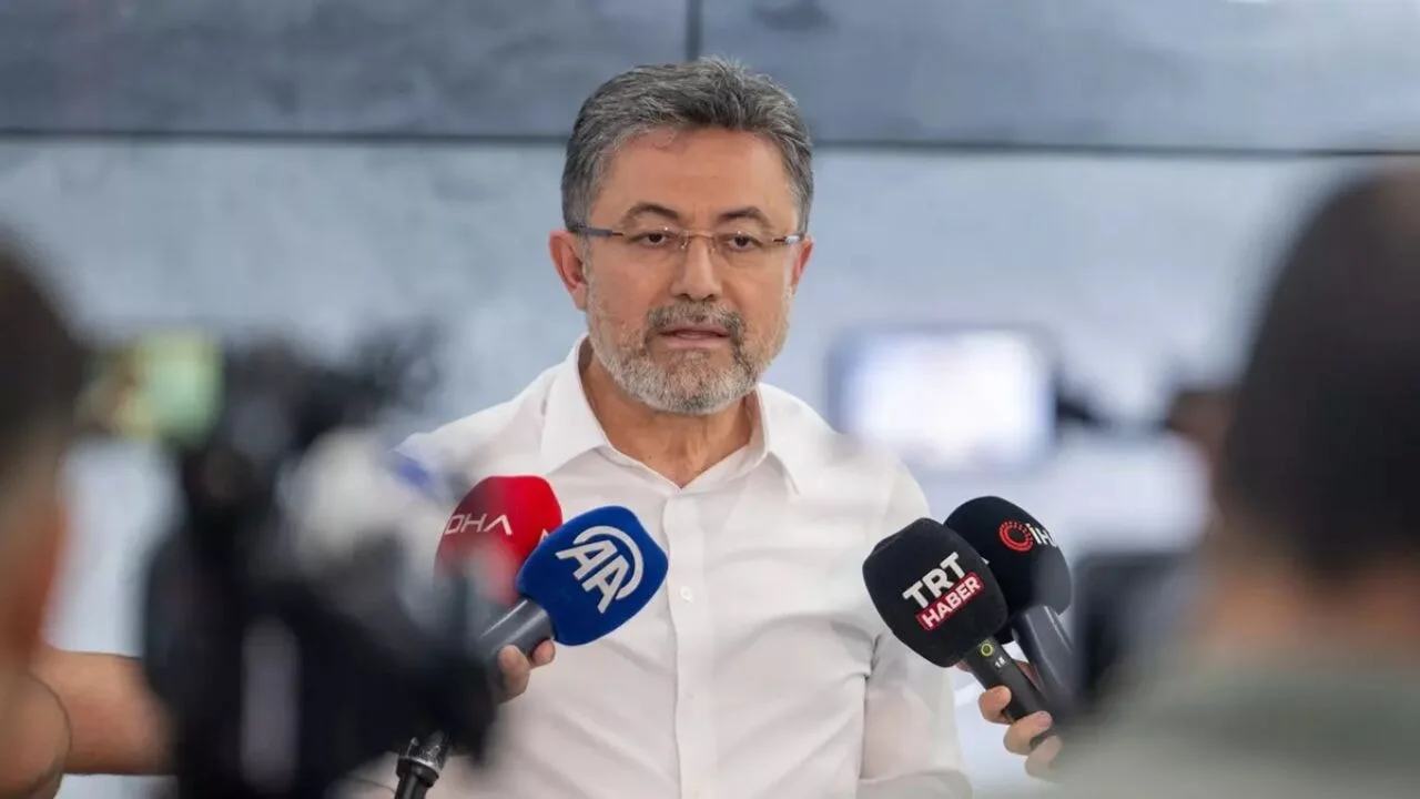 Bakan Yumaklı'dan yangın uyarısı: 'Bu bir savaş, herkes sorumluluk almalı'