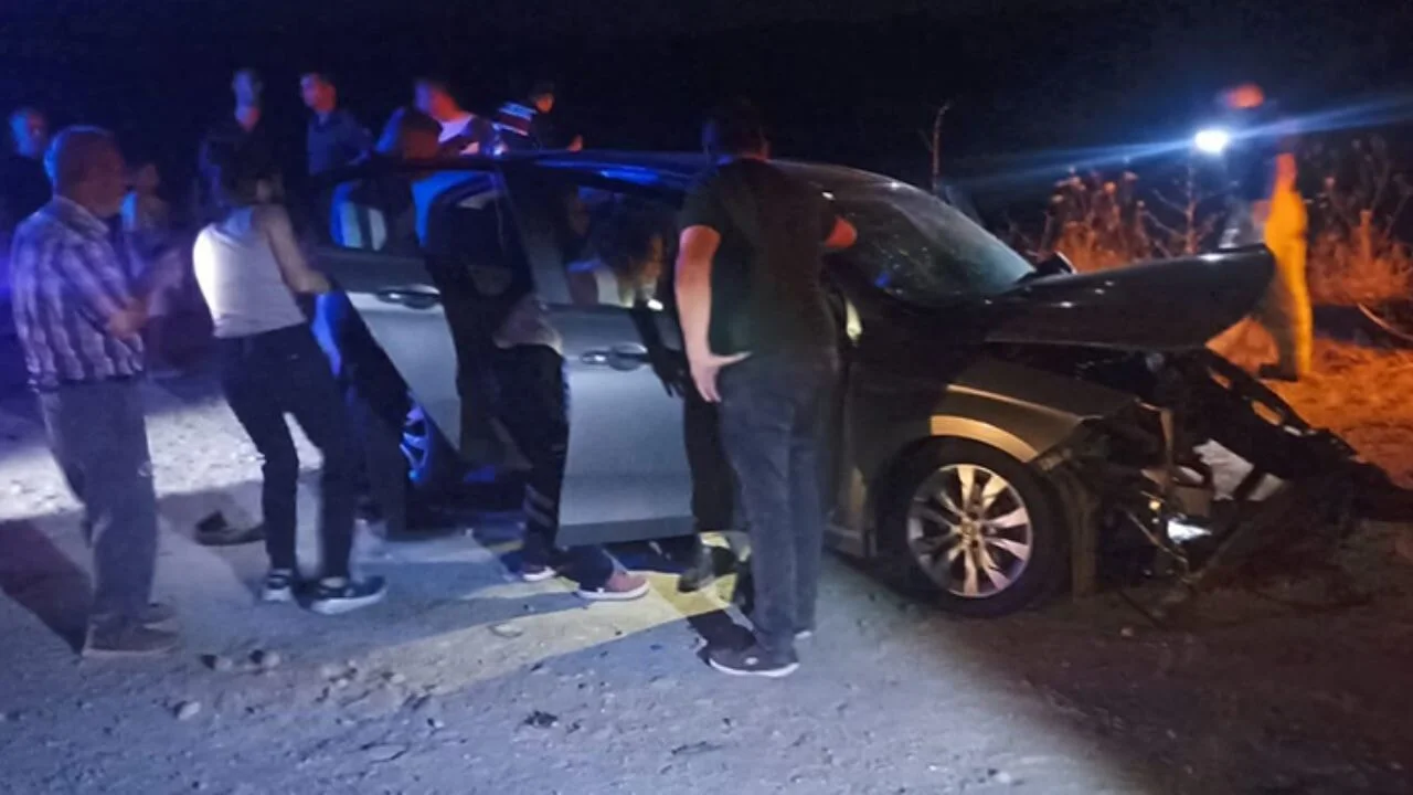 Balıkesir'de zincirleme kaza: 3 ölü, 6 yaralı