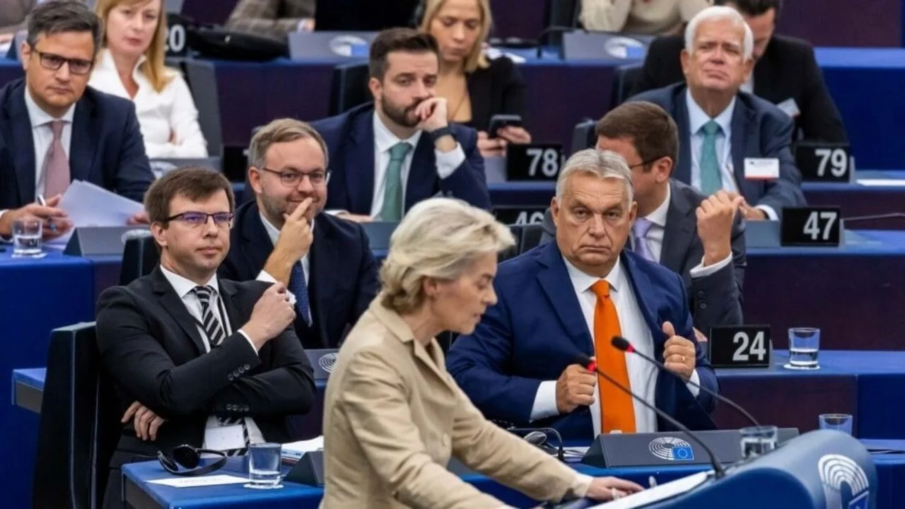 Başkan Leyen'e sert çıkıştı: 'Artık gitme zamanı'