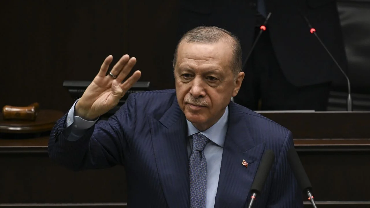 Cumhurbaşkanı Erdoğan'dan 'silah bırakma' mesajı